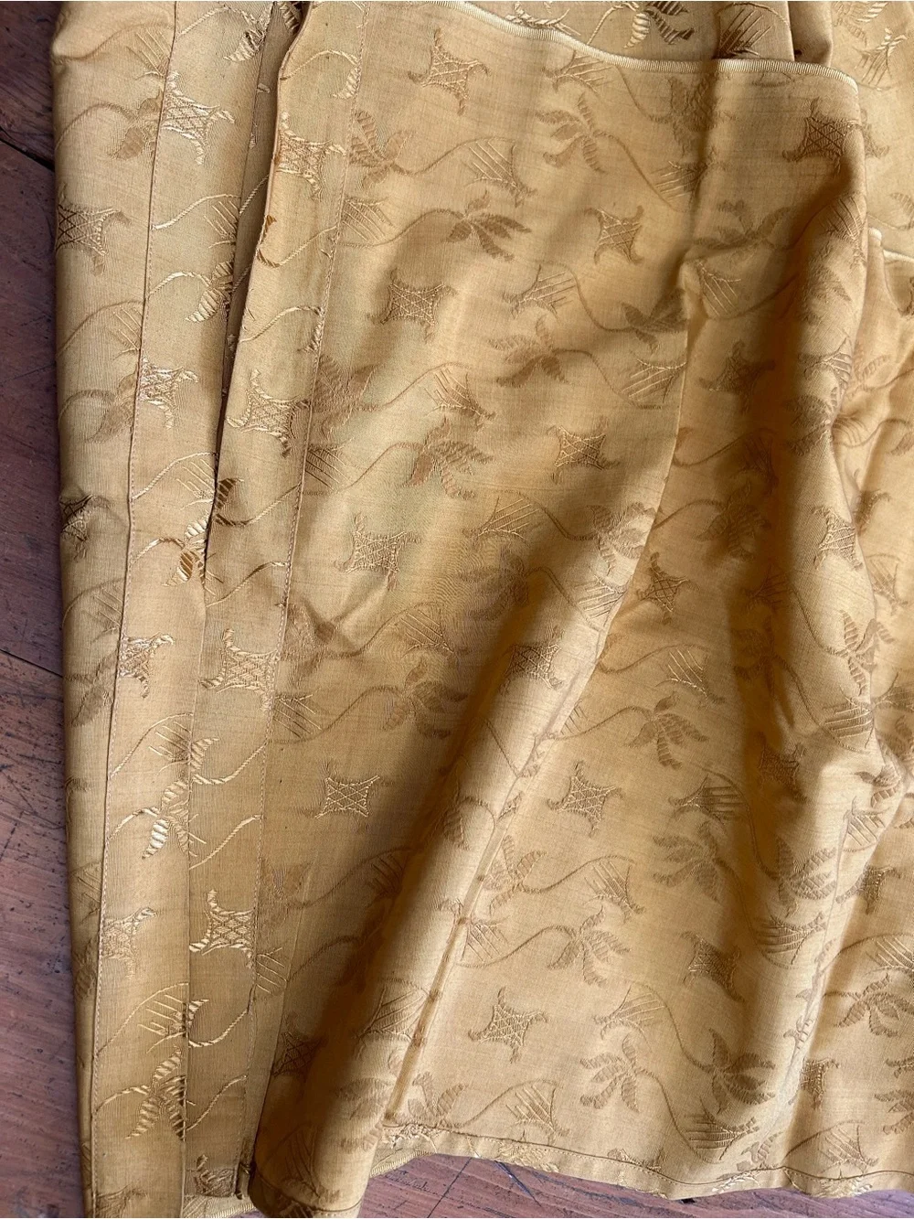 2 Fabric Panels Looks like spun gold Vintage 19